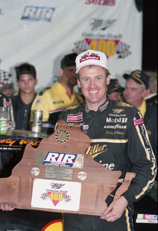 After Wallace won late in the evening at Richmond in 1992 with chassis PRS-009, the No. 2 car was dubbed 