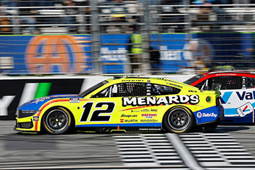 Autotrader 400 photo gallery